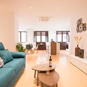 Tuguest Alhondiga Apartamento